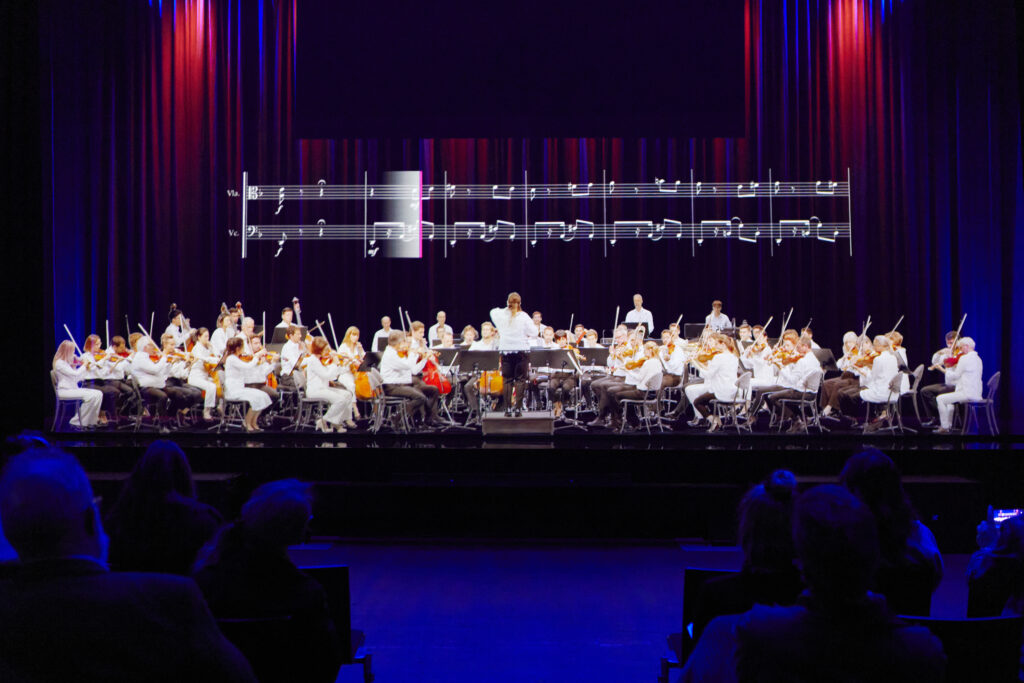 OSR Musicians – The First Symphonic Orchestra Captured as a Holographic Concert